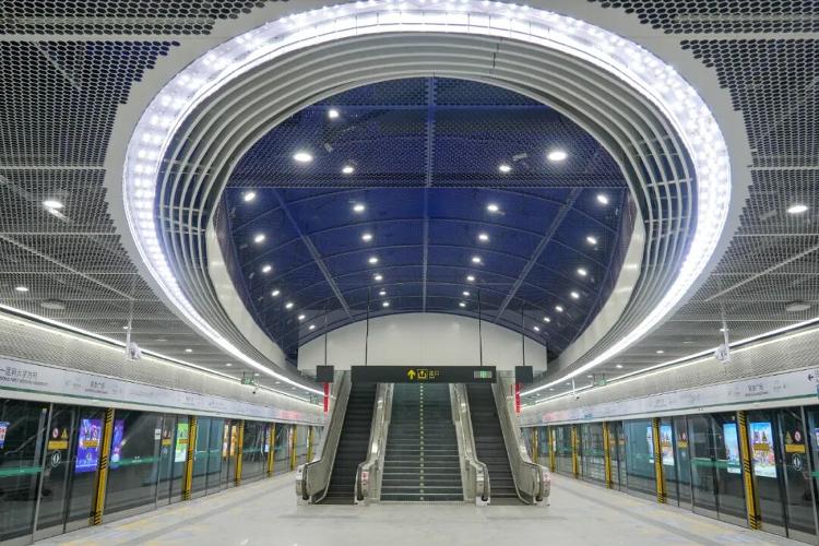 e6f9ab57-10f7-4dc1-8cc1-ab4a671776ae